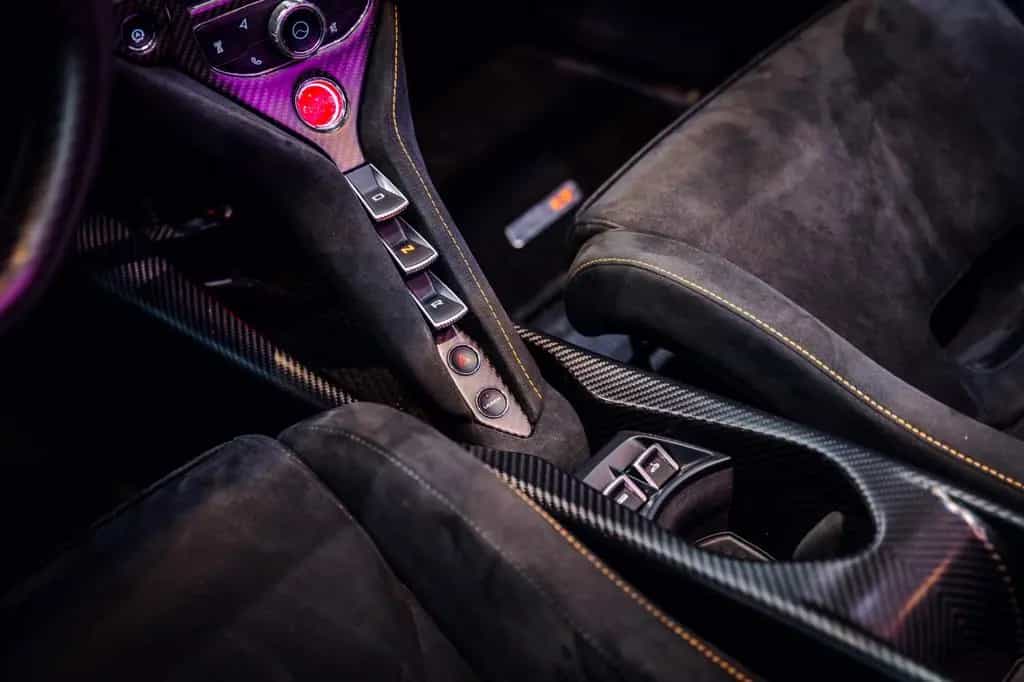 McLaren 765 LT Spider *MSO*Carbon*Lift*Park-Assistent* 06/2022-photo-28
