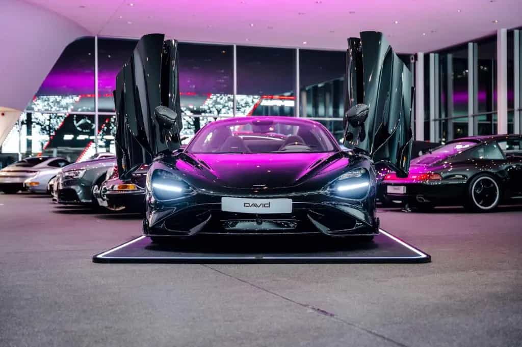 McLaren 765 LT Spider *MSO*Carbon*Lift*Park-Assistent* 06/2022-photo-3