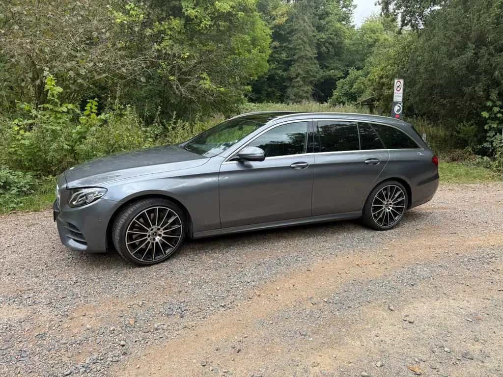 Mercedes-Benz E-Class 400 T-Modell 4Matic 09/2017-photo-3