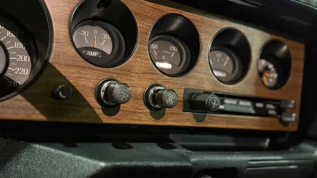 Datsun Other 240K GT 11/1974-photo-14