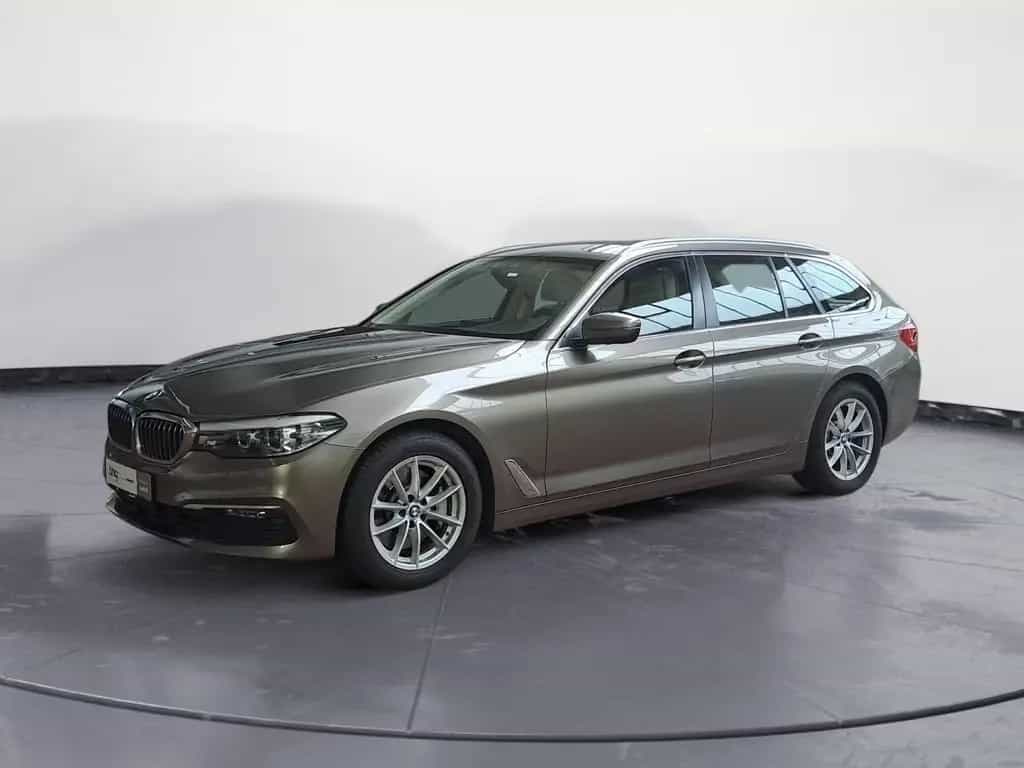 BMW 5 Series 530i Touring Aut. *KAMERA*LED*KLIMA 12/2018-photo-0