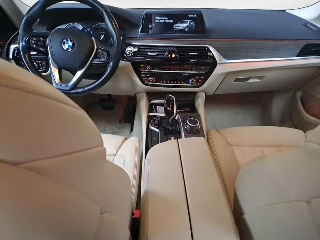 BMW 5 Series 530i Touring Aut. *KAMERA*LED*KLIMA 12/2018-photo-9