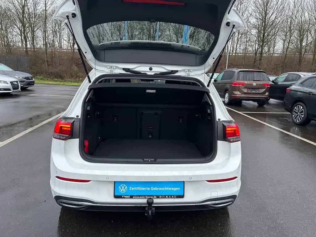 Volkswagen Golf VIII 1.5 TSI ACTIVE +AHK +LED +ACC +RKAM +V 12/2022-photo-14