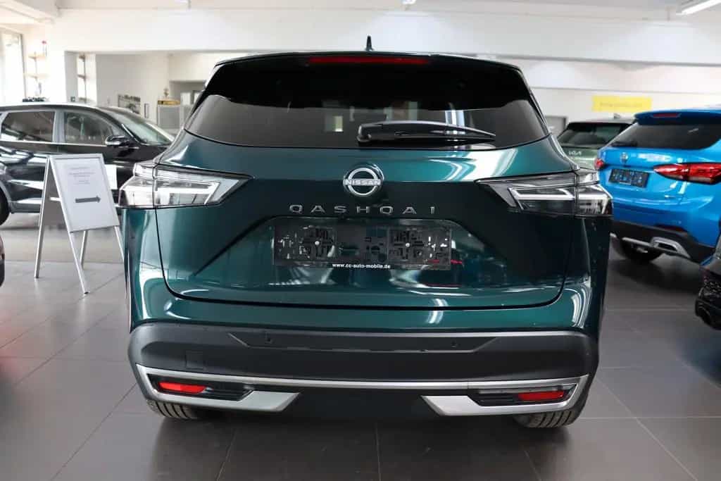 Nissan Qashqai 1.3 AT N-Connecta Navi,LED,TLeder SOFORT 01/2026-photo-4