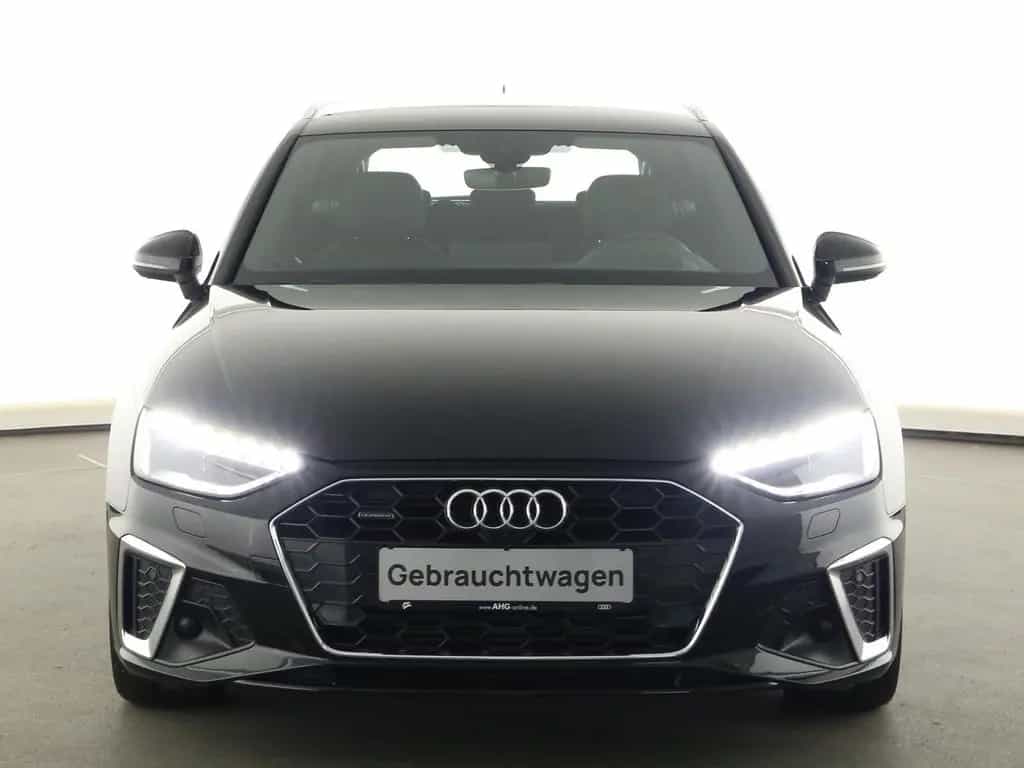 Audi A4 Avant 2.0 TFSI quattro S-tronic S line  LED N 11/2022-photo-2