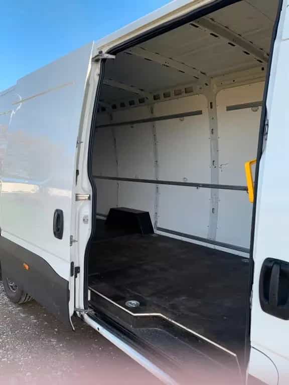 Iveco Daily 35 S 16 L4H2 MAXI LANG NUR 18400 KM 02/2025-photo-2