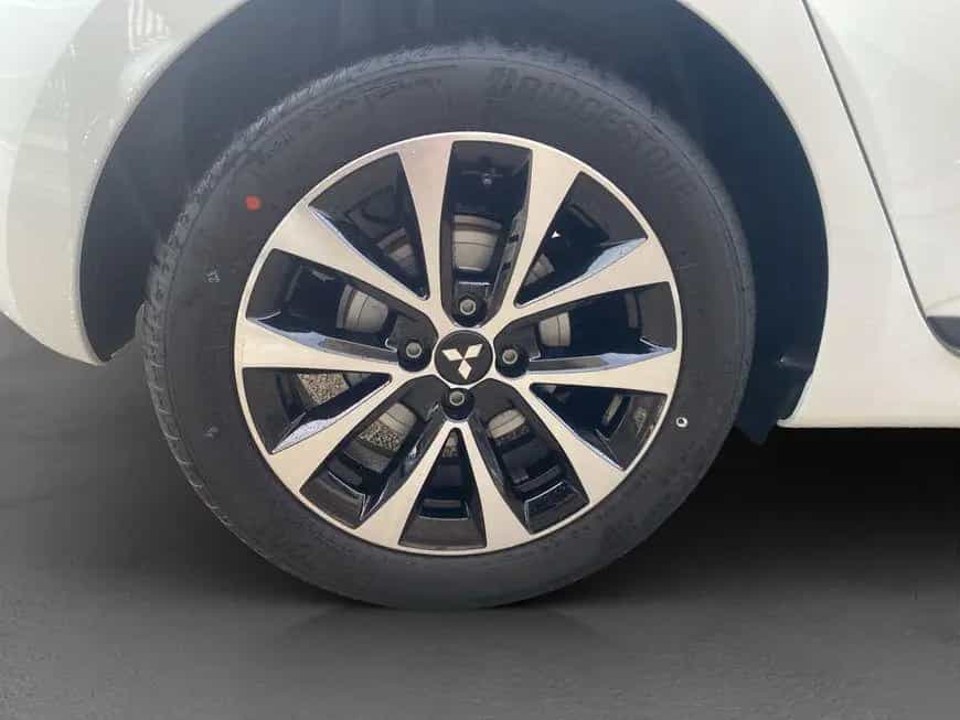Mitsubishi Colt 1.6 Hybrid PLUS 105 kW, 5-türig 11/2025-photo-29