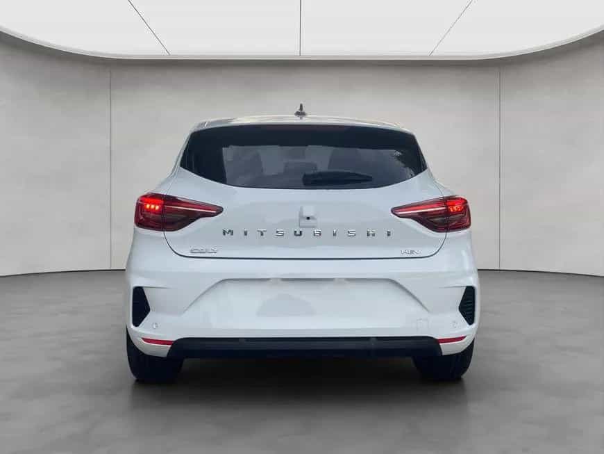 Mitsubishi Colt 1.6 Hybrid PLUS 105 kW, 5-türig 11/2025-photo-3