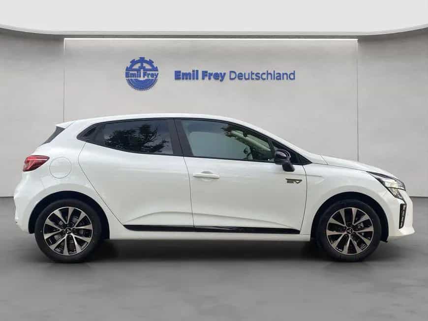 Mitsubishi Colt 1.6 Hybrid PLUS 105 kW, 5-türig 11/2025-photo-6