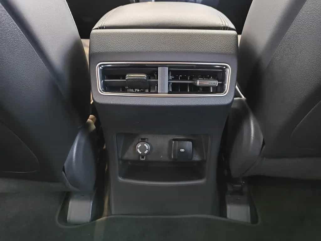 Ssangyong REXTON 2.2D Sapphire 4WD AT Elegance Leder|360°| 01/2024-photo-26