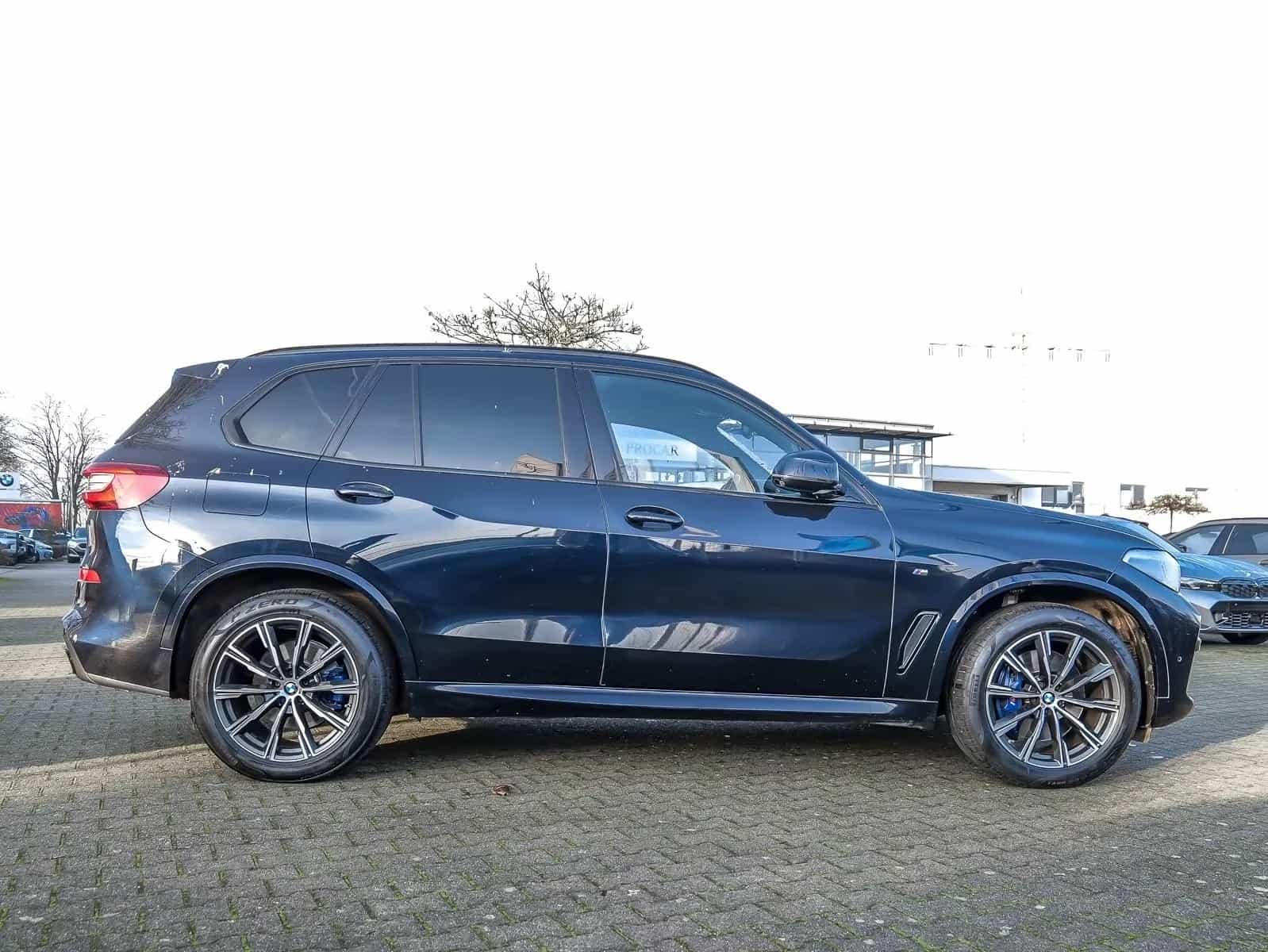 BMW X5 11/2022-photo-2