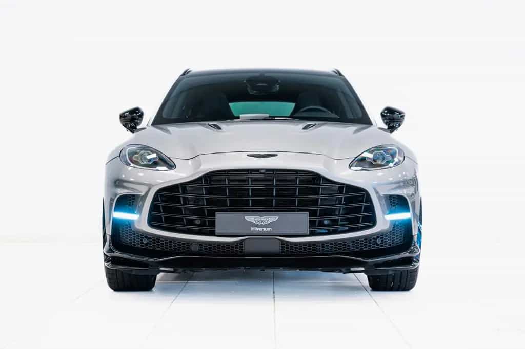 Aston Martin DBX 4.0 V8 DBX707 25MY Duotone Leather 08/2024-photo-20