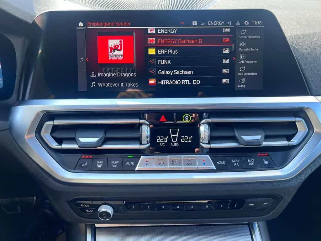 BMW 320 d xDrive M Sport*GARANTIE* 06/2021-photo-19