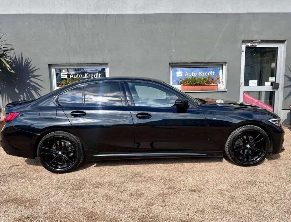 BMW 320 d xDrive M Sport*GARANTIE* 06/2021-photo-5