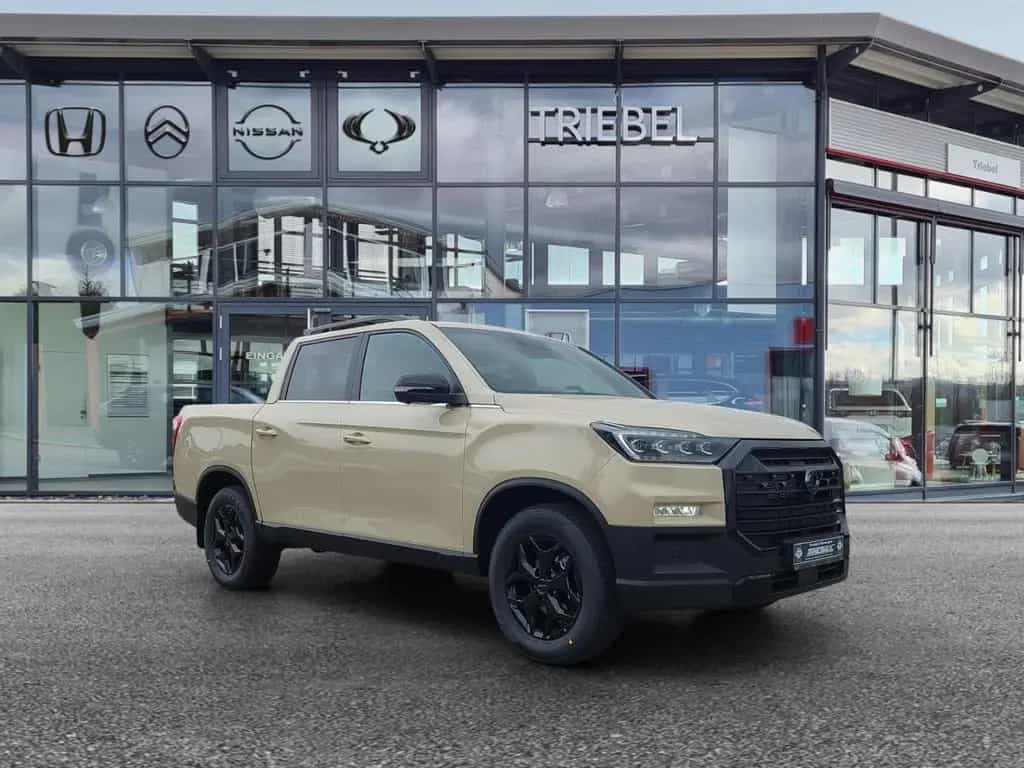 KGM Musso Black 2.2 4WD Navi°Leder°360 RFK°SHZ°ALU°L 02/2026-photo-1