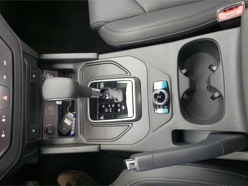 KGM Musso Black 2.2 4WD Navi°Leder°360 RFK°SHZ°ALU°L 02/2026-photo-10