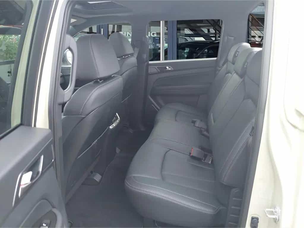 KGM Musso Black 2.2 4WD Navi°Leder°360 RFK°SHZ°ALU°L 02/2026-photo-7