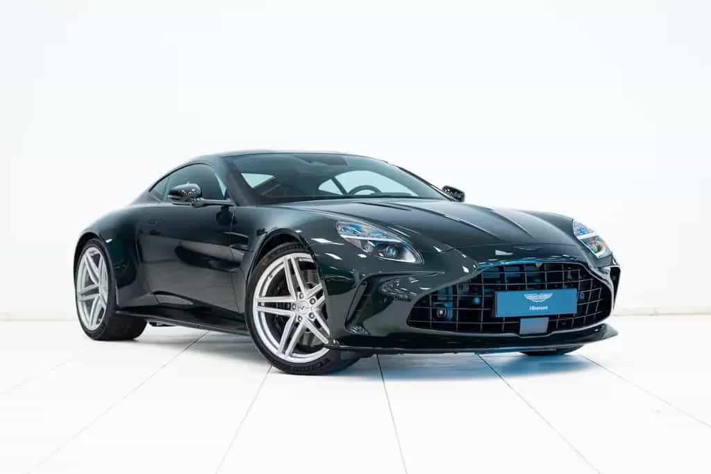 Aston Martin V8 Vantage Vantage Coupe 4.0 V8 Ghillies Green NEW 12/2025-photo-0