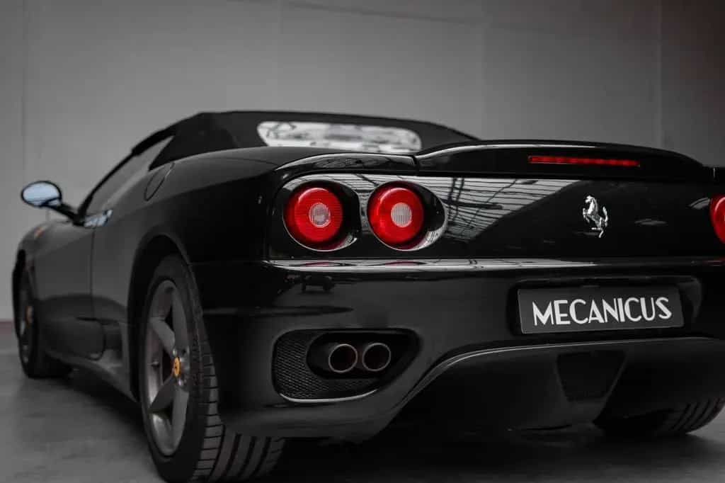 Ferrari 360 Modena Spider *Black/Tan* 01/2004-photo-17