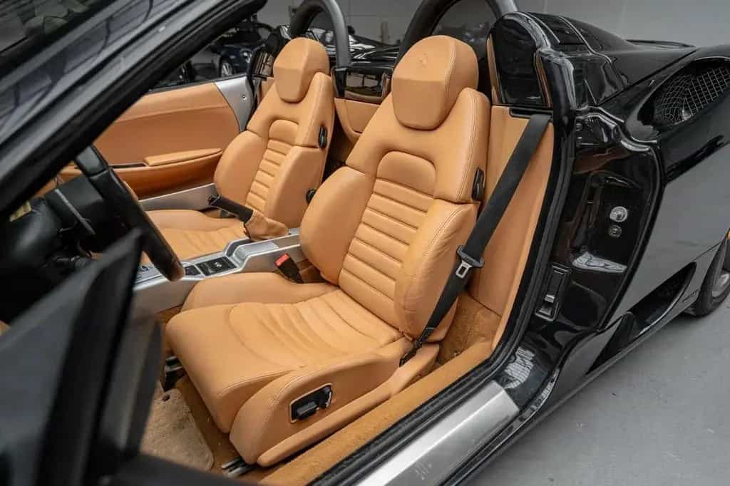Ferrari 360 Modena Spider *Black/Tan* 01/2004-photo-27