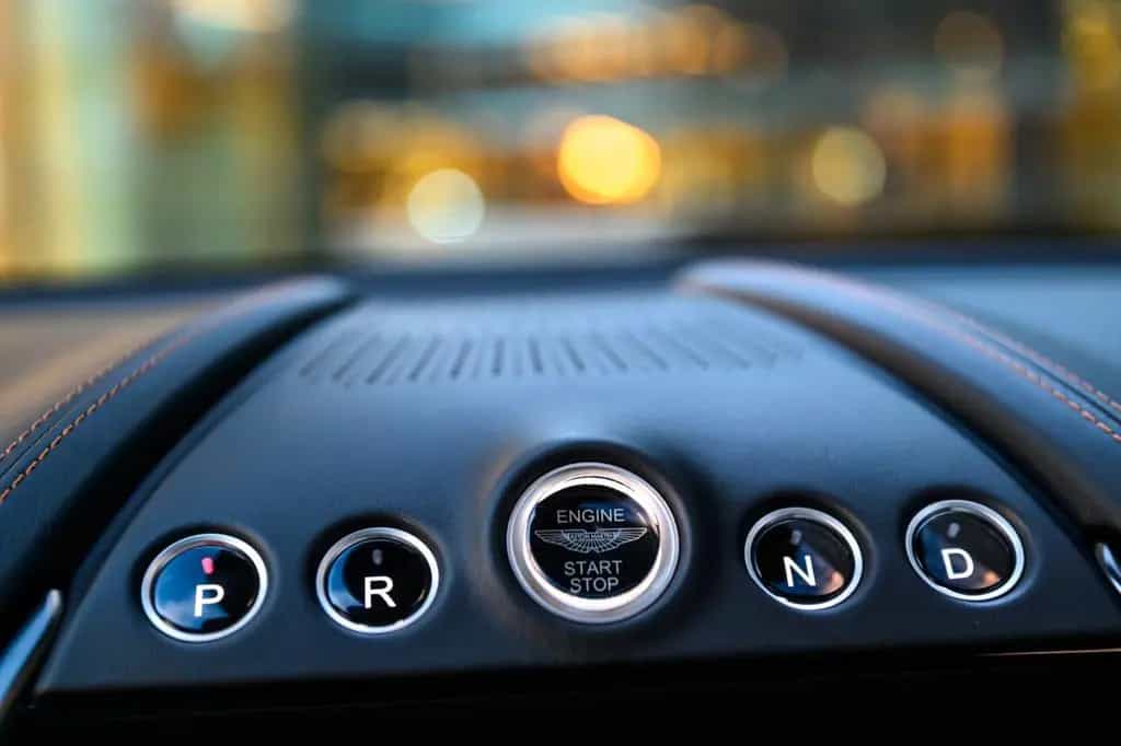 Aston Martin DBX 4.0 V8 01/2022-photo-15