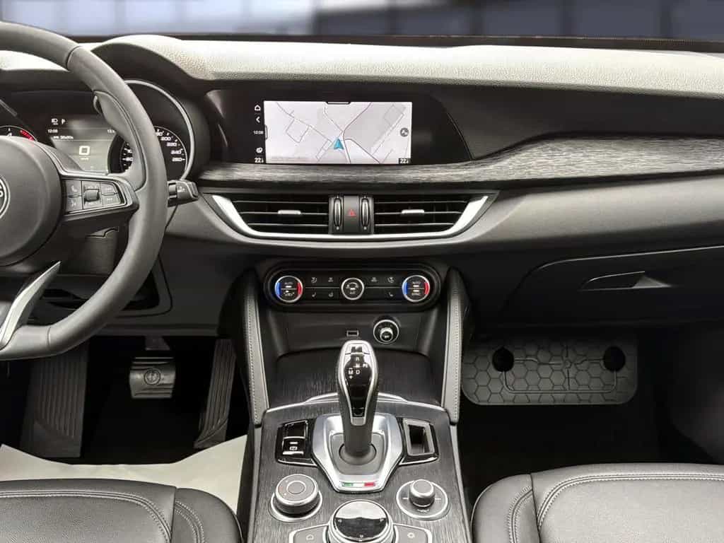 Alfa Romeo Stelvio Super Veloce Q4+LEDER+NAVI+XENON+20 Zoll 08/2021-photo-12