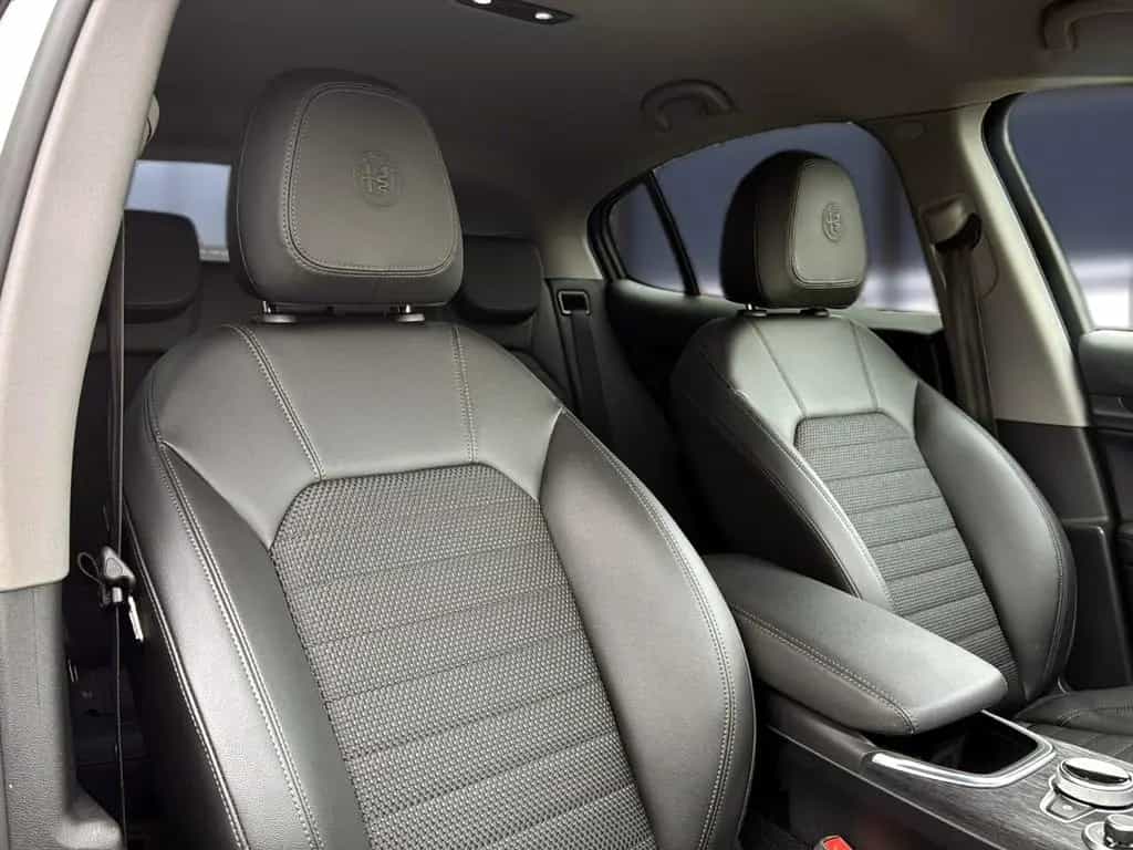 Alfa Romeo Stelvio Super Veloce Q4+LEDER+NAVI+XENON+20 Zoll 08/2021-photo-16