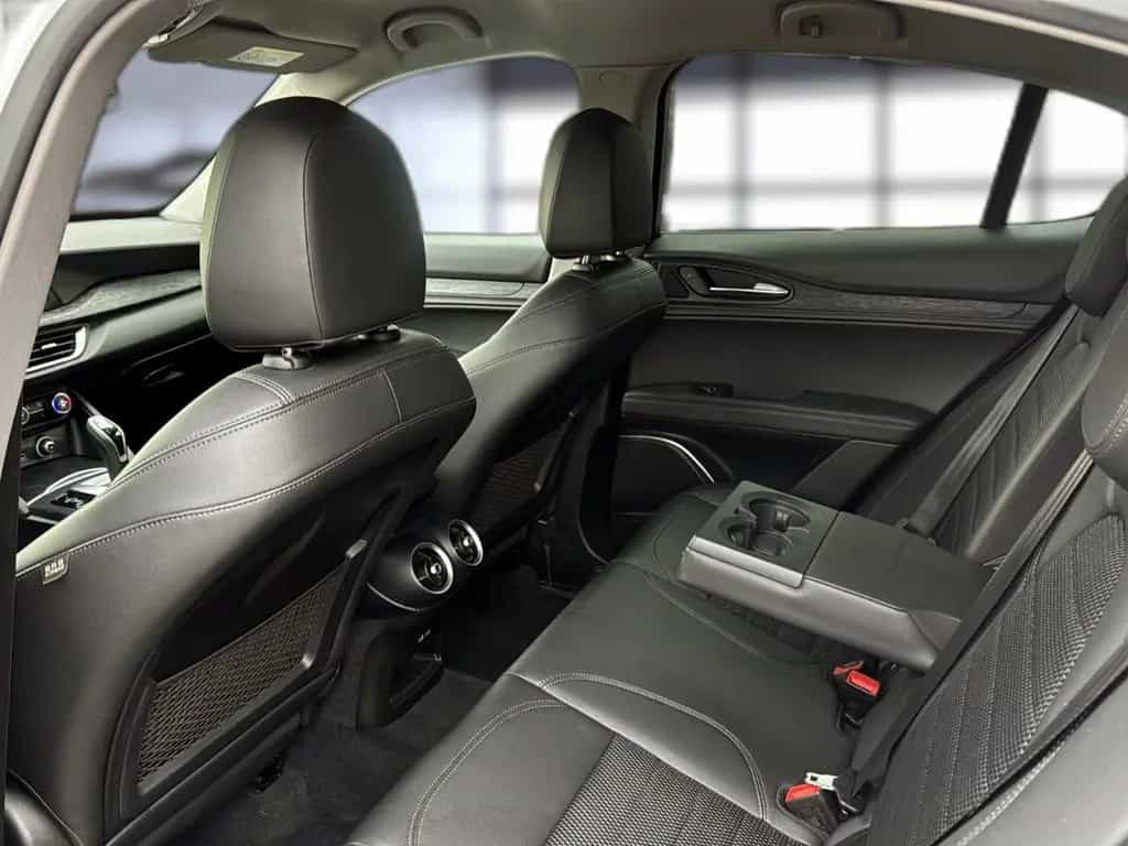 Alfa Romeo Stelvio Super Veloce Q4+LEDER+NAVI+XENON+20 Zoll 08/2021-photo-9