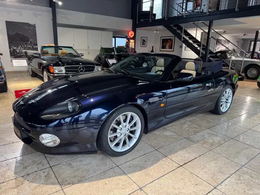 Aston Martin DB7 10/1999-photo-1