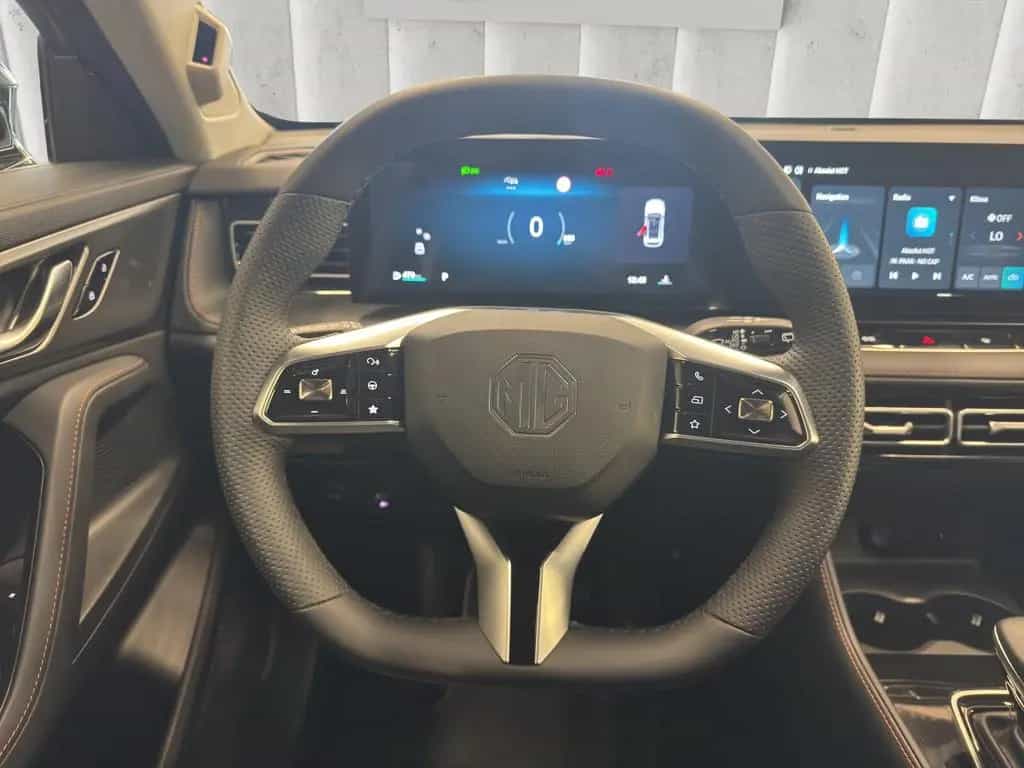 MG HS Luxury 1.5T-GDI Auto Sports Utility Vehicle. 08/2025-photo-12