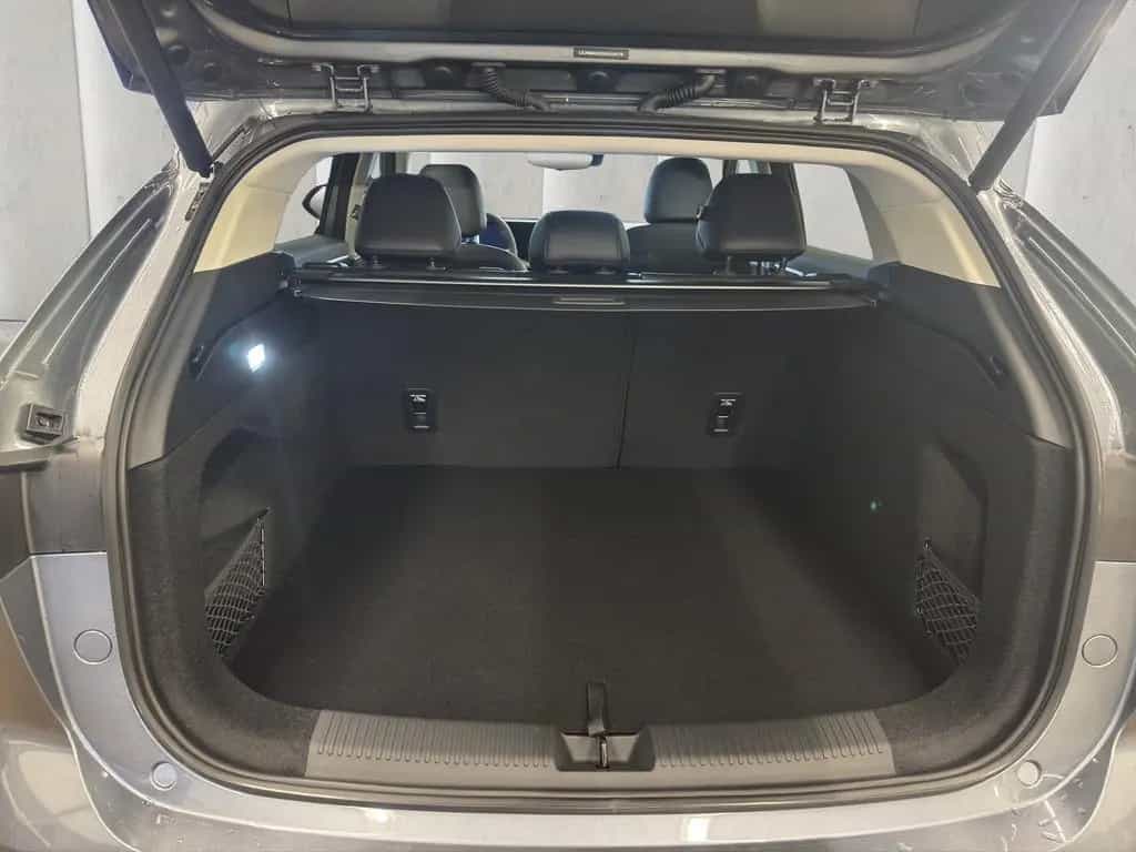 MG HS Luxury 1.5T-GDI Auto Sports Utility Vehicle. 08/2025-photo-16