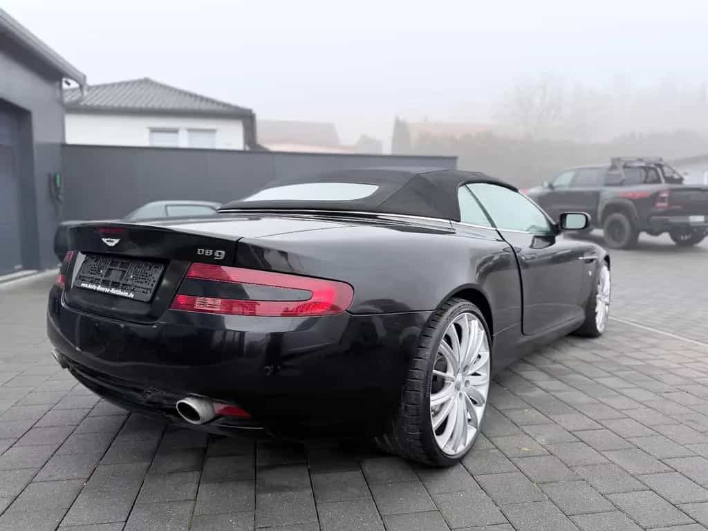 Aston Martin DB9 07/2007-photo-6