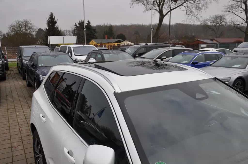 Volvo XC60 B4 Inscription AHK-ACC-PANO-STANDHZ-360°CAM 08/2022-photo-11