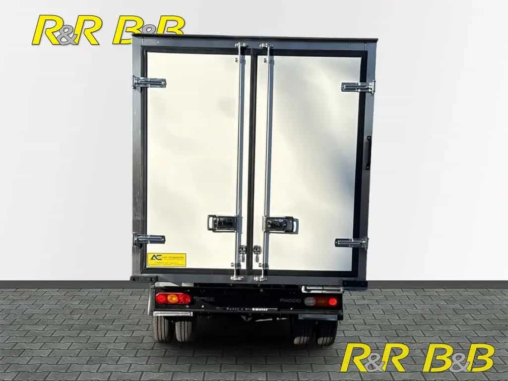 Piaggio Porter NP6 TOP TWB LR LPG Thermokoffer 325 2,5t 01/2026-photo-2