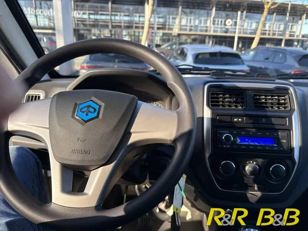 Piaggio Porter NP6 TOP TWB LR LPG Thermokoffer 325 2,5t 01/2026-photo-9