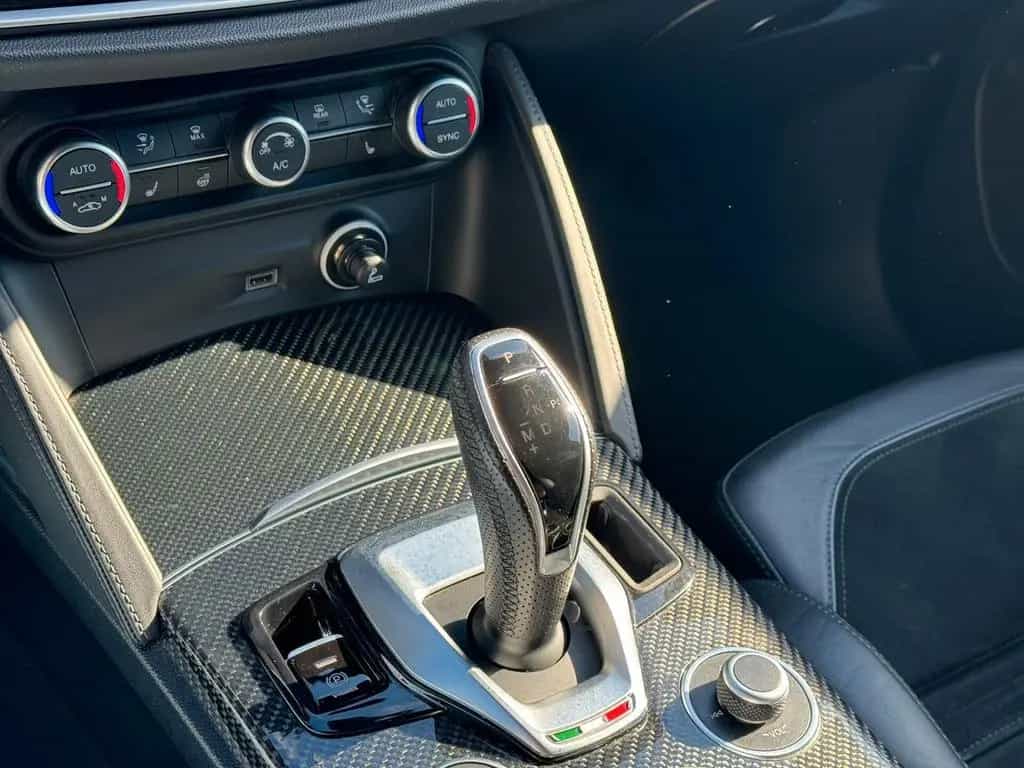 Alfa Romeo Stelvio 2.2 Turbodiesel 210 CV AT8 Q4 05/2021-photo-12