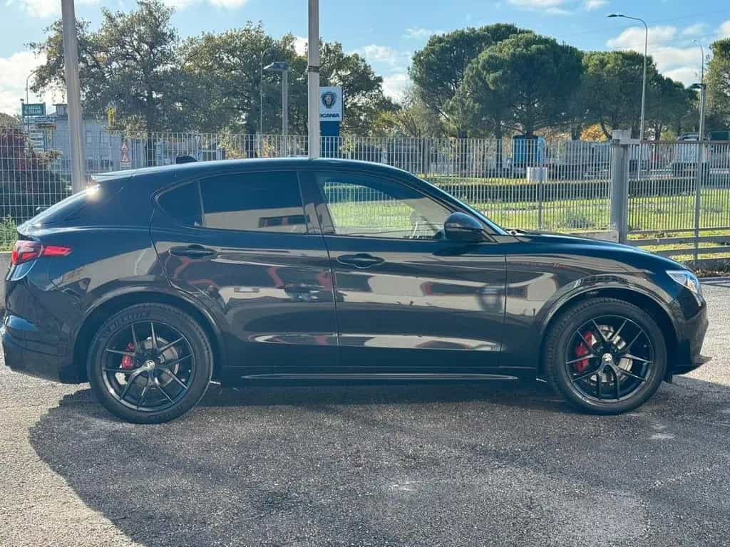 Alfa Romeo Stelvio 2.2 Turbodiesel 210 CV AT8 Q4 05/2021-photo-2