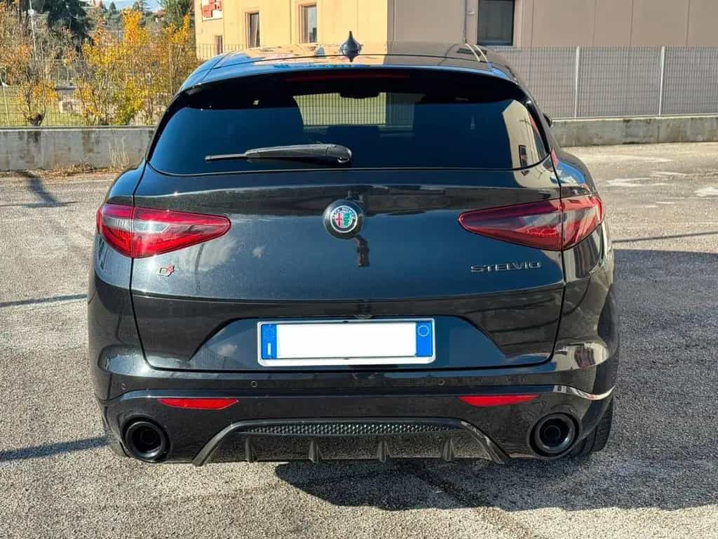 Alfa Romeo Stelvio 2.2 Turbodiesel 210 CV AT8 Q4 05/2021-photo-4