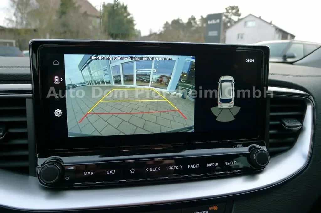 Kia Ceed SW 1,5T DCT Spirit /UVO/NAVI 11/2024-photo-19