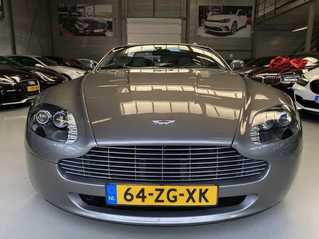 Aston Martin V8 Vantage Roadster 4.3 V8 Sportshift Cabrio, Le 02/2008-photo-12