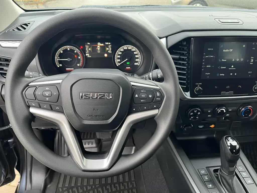 Isuzu Space Cab 4WD LS Automatik null-photo-8