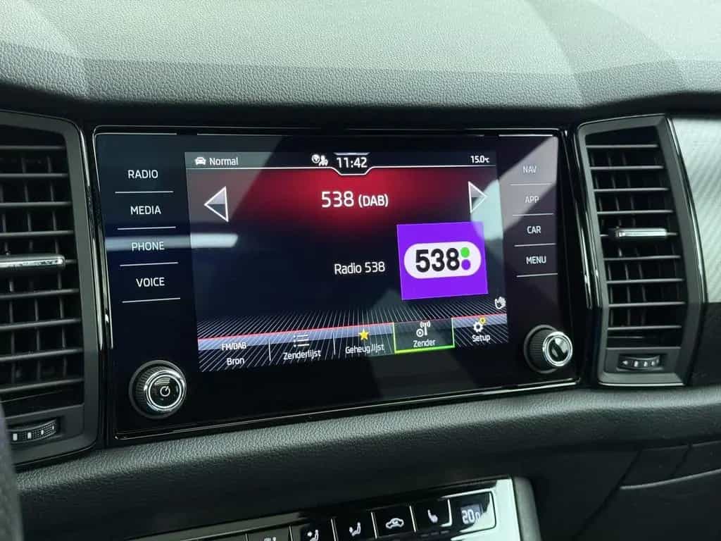 Skoda Kodiaq 1.5 TSI Sportline Business Panorama Dak | 06/2021-photo-30