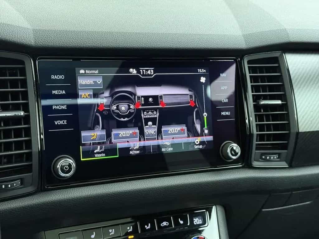 Skoda Kodiaq 1.5 TSI Sportline Business Panorama Dak | 06/2021-photo-33