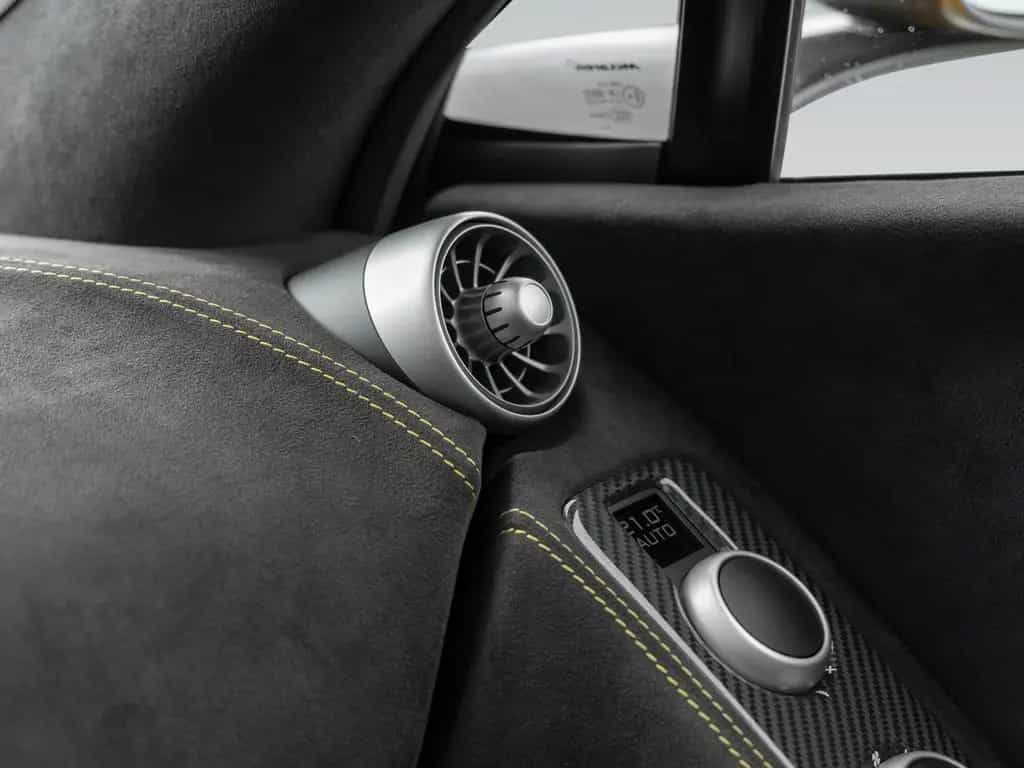 McLaren 650S Spider | Full Carbon | Sports Exhaust 07/2014-photo-28