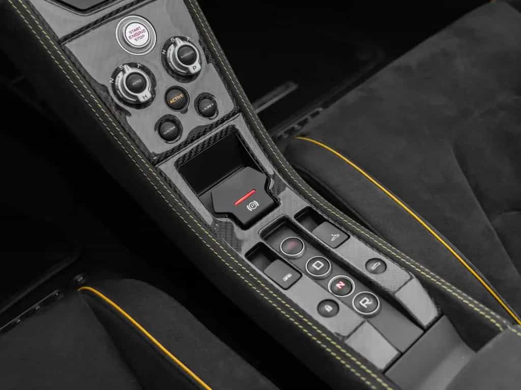 McLaren 650S Spider | Full Carbon | Sports Exhaust 07/2014-photo-30