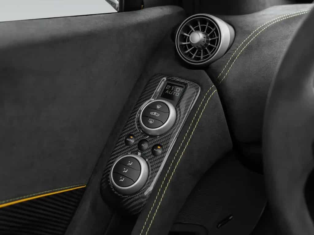 McLaren 650S Spider | Full Carbon | Sports Exhaust 07/2014-photo-34