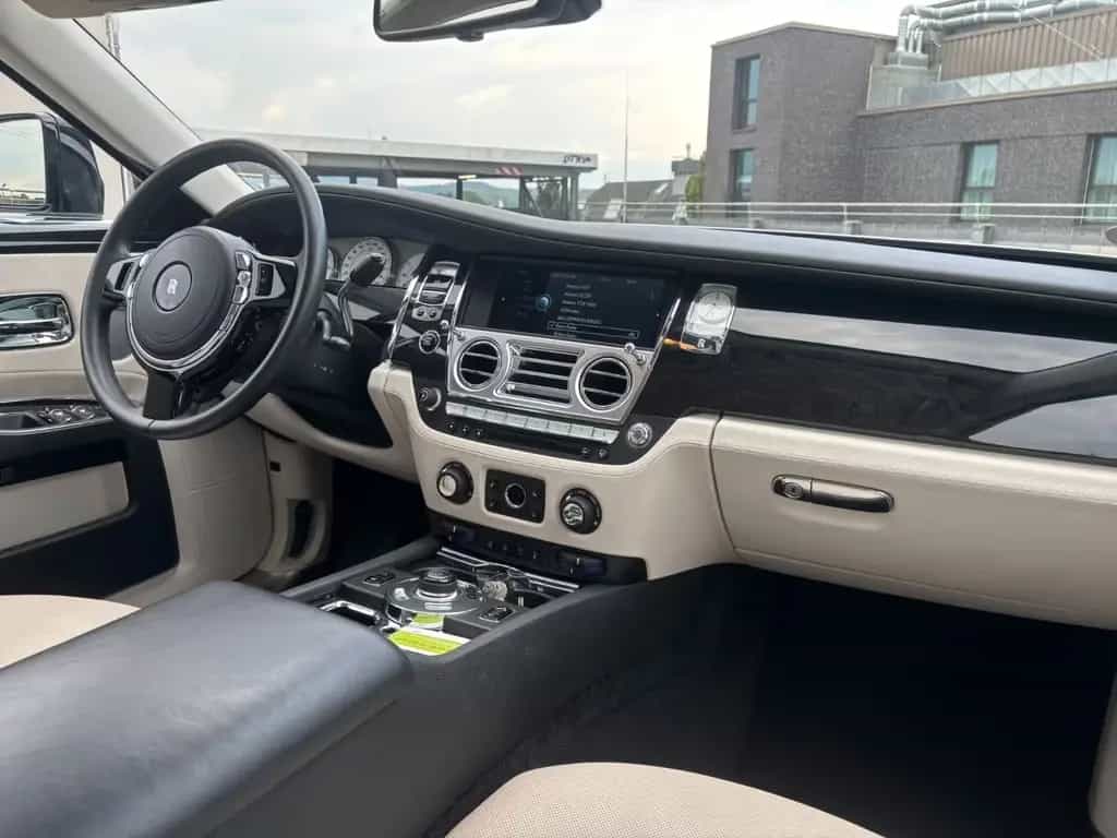 Rolls-Royce Ghost Family EWB | langer Radst./orig. 36.800km 04/2012-photo-22