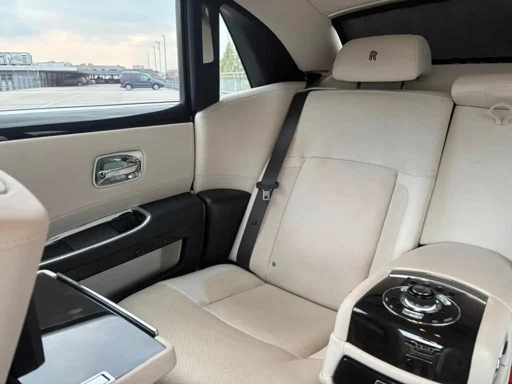 Rolls-Royce Ghost Family EWB | langer Radst./orig. 36.800km 04/2012-photo-28