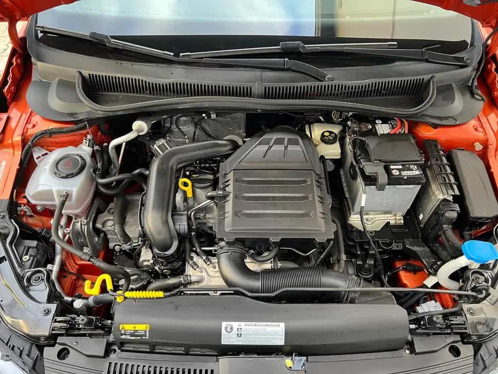 Volkswagen Polo TSI DSG Highline *Standheizung* 10/2018-photo-13
