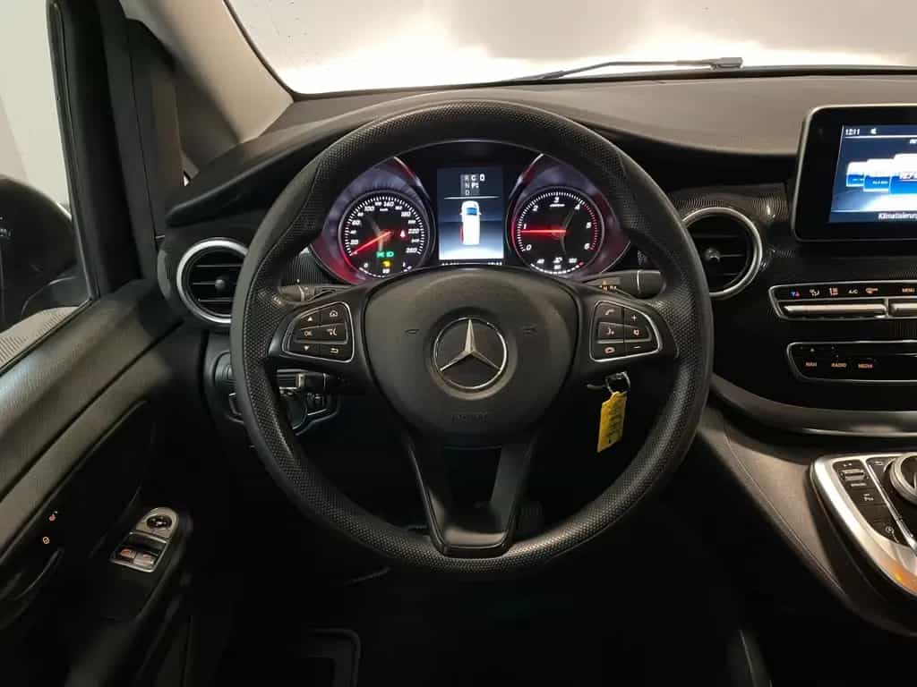 Mercedes-Benz V 220 V220d Lang *2x Sch.Tür-7Sitze-Navi* 04/2018-photo-10